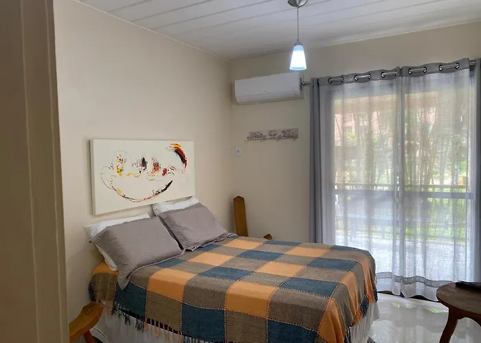Angra dos Reis - Apartamentos com Vista para o mar OU para piscina Condomínio Porto Bali